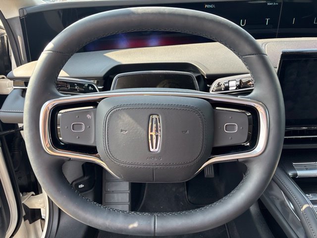 New 2026 Lincoln Nautilus Reserve w/ Jet Appearance Package AWD/4WD image 15