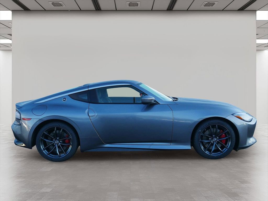 Used 2024 Nissan Z Performance w/ Floor Mat Package image 7