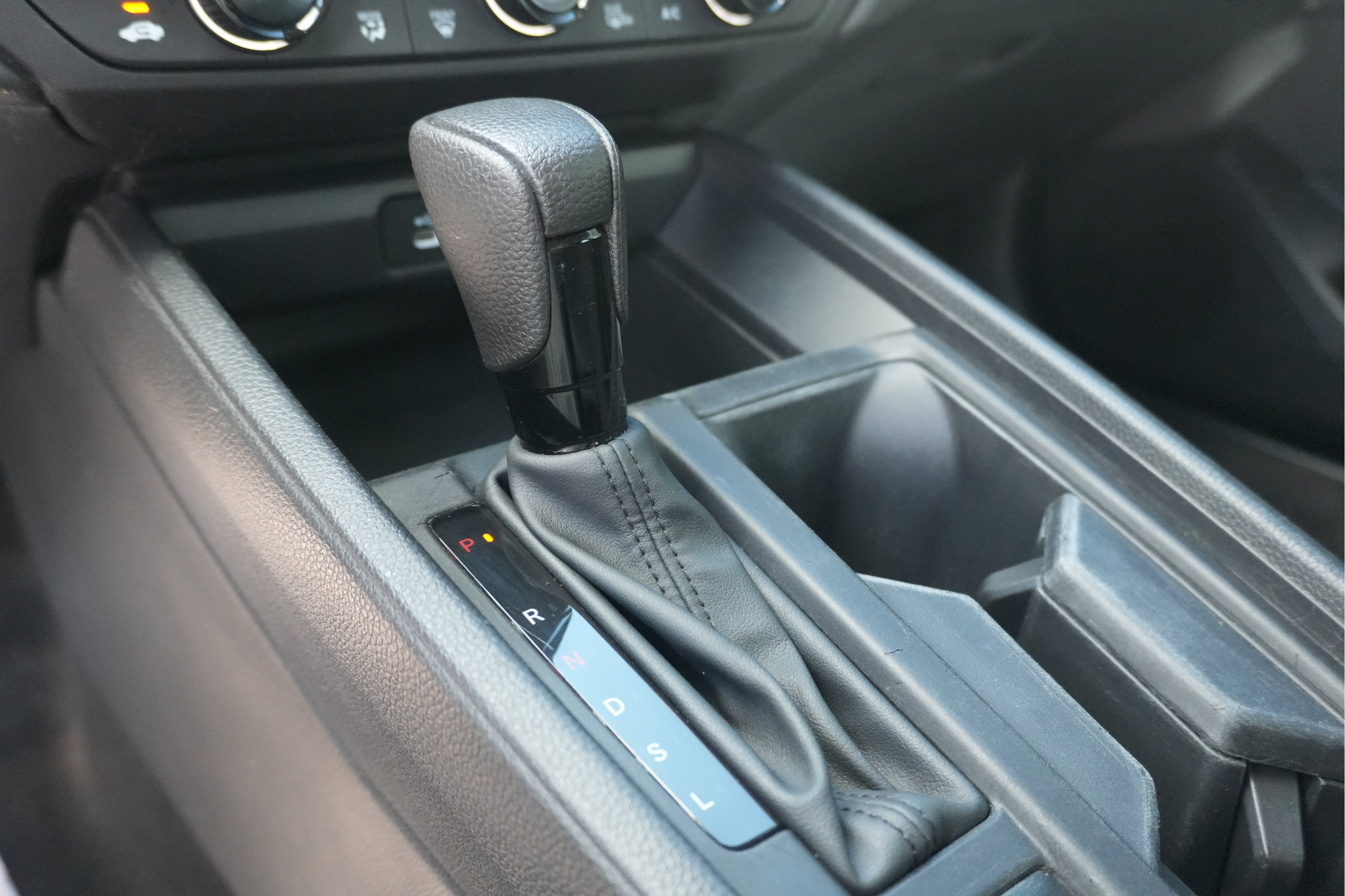 Used 2025 Honda Accord SE image 32