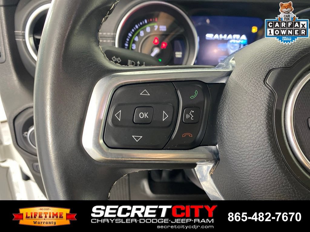 Used 2022 Jeep Wrangler Unlimited Sahara AWD/4WD image 14