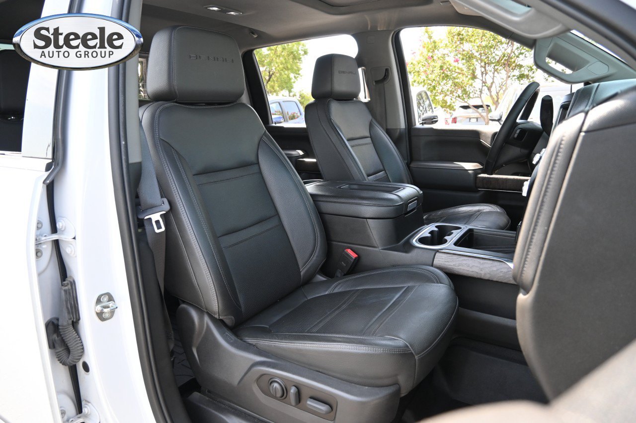 Used 2022 GMC Sierra 2500 Denali w/ Denali Ultimate Package AWD/4WD image 25
