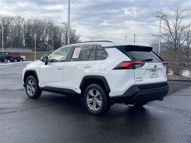 Used 2024 Toyota RAV4 XLE image 3