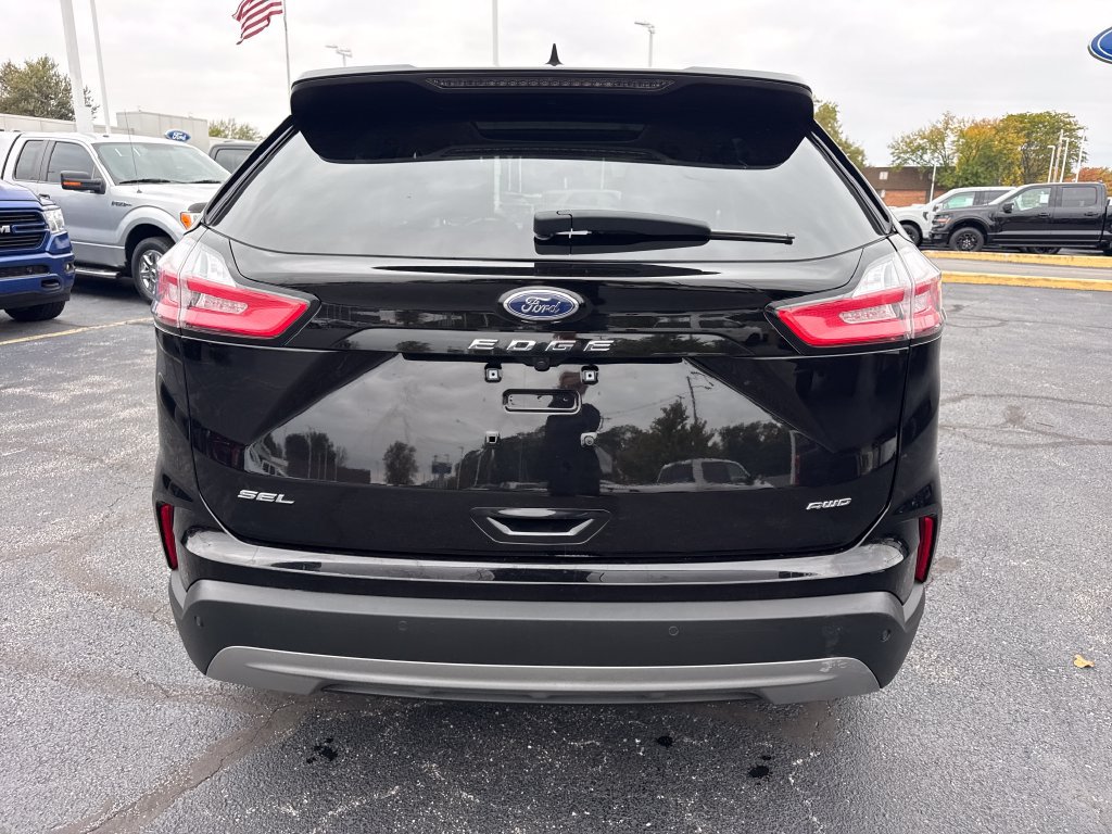 Used 2024 Ford Edge SEL w/ Convenience Package AWD/4WD image 8