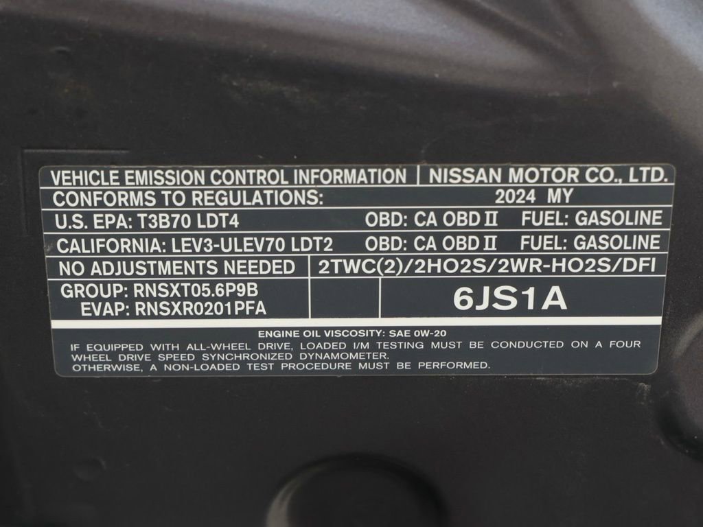 Used 2024 INFINITI QX80 Luxe image 32