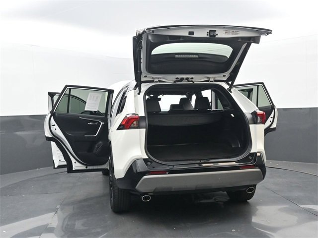 Used 2022 Toyota RAV4 XSE image 36