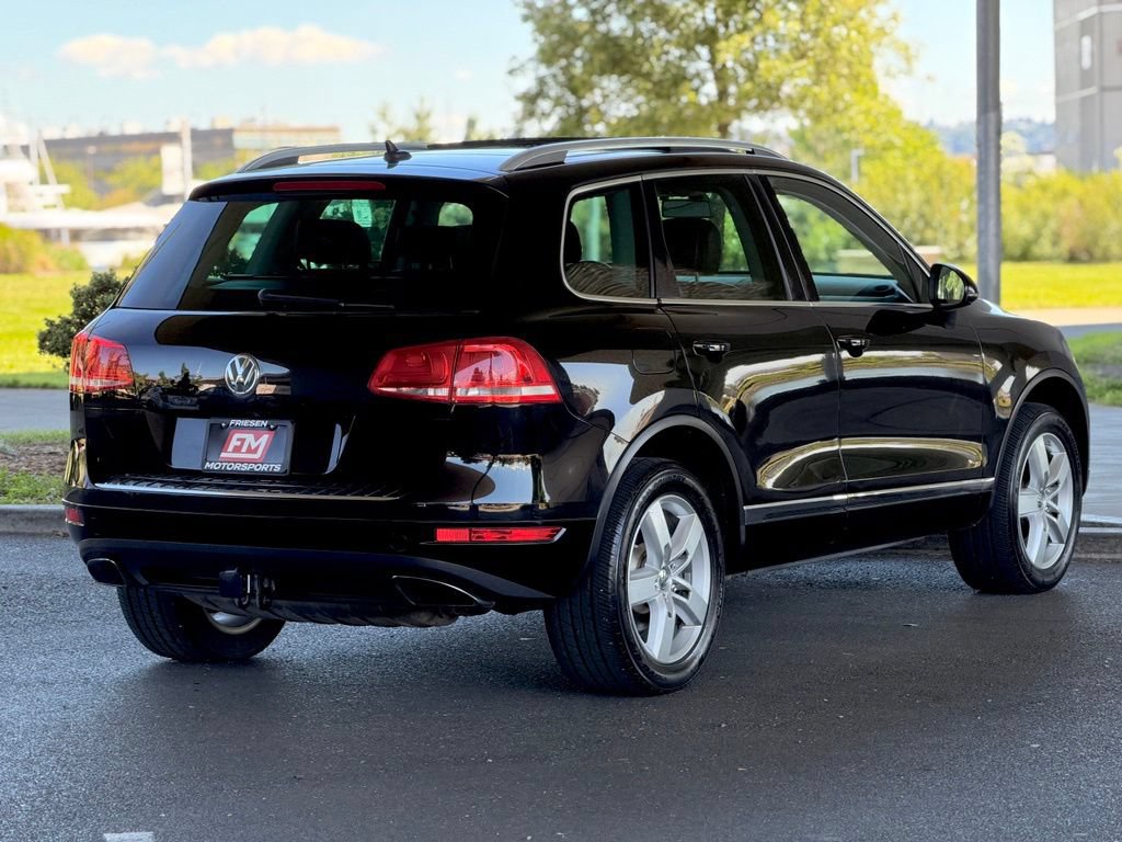 Used 2014 Volkswagen Touareg VR6 AWD/4WD image 10
