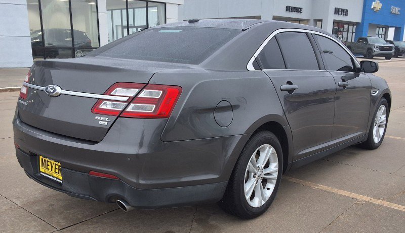 Used 2015 Ford Taurus SEL w/ Equipment Group 201A image 8