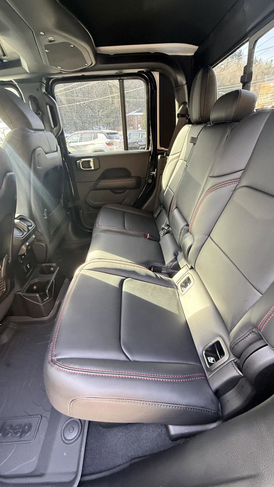 New 2026 Jeep Gladiator Rubicon image 8