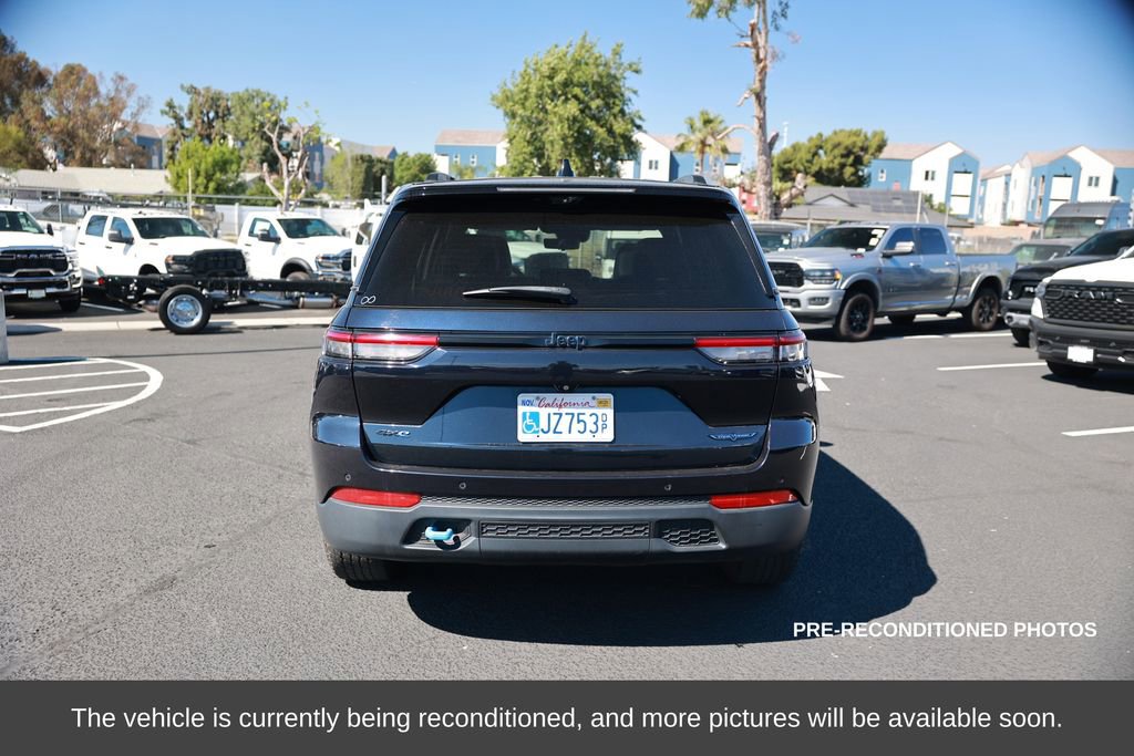 Used 2022 Jeep Grand Cherokee Trailhawk w/ Advanced Protech Group II image 4