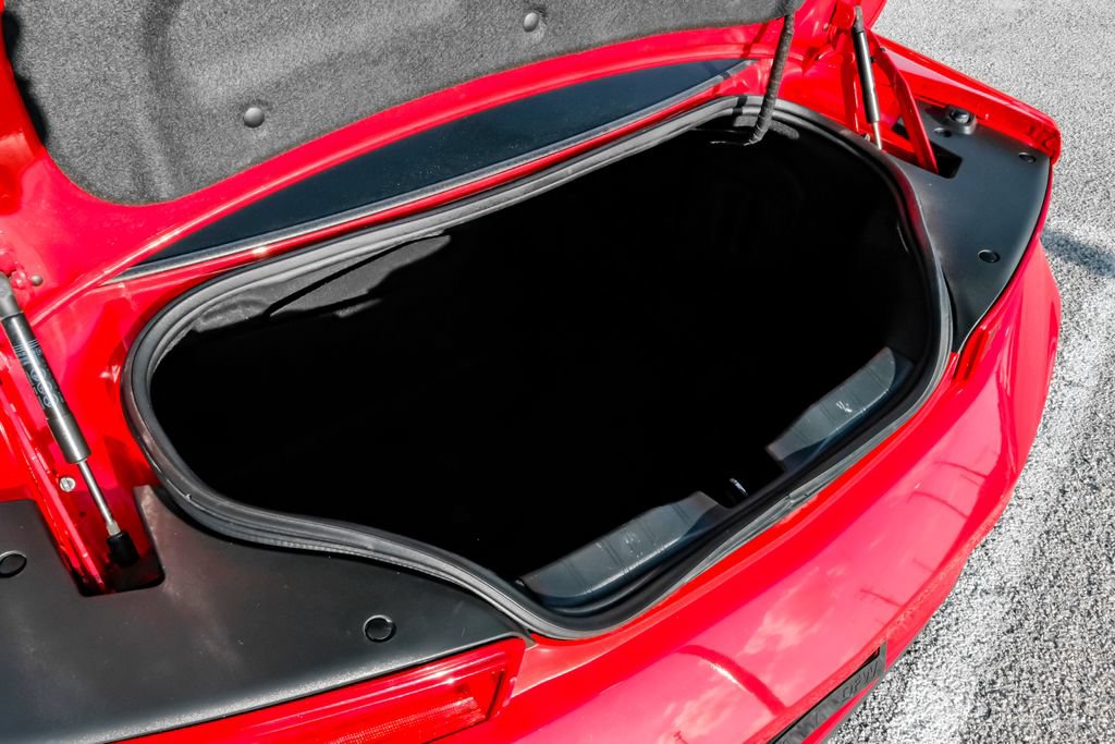Used 2018 Chevrolet Camaro LT RWD image 42