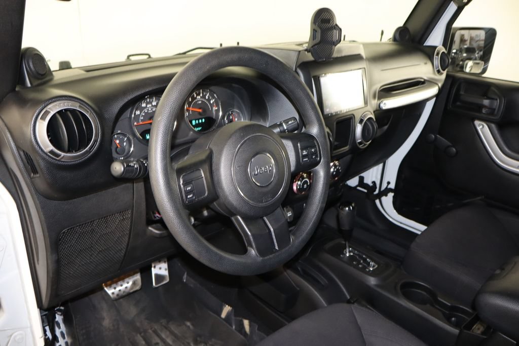 Used 2013 Jeep Wrangler Sport AWD/4WD image 23