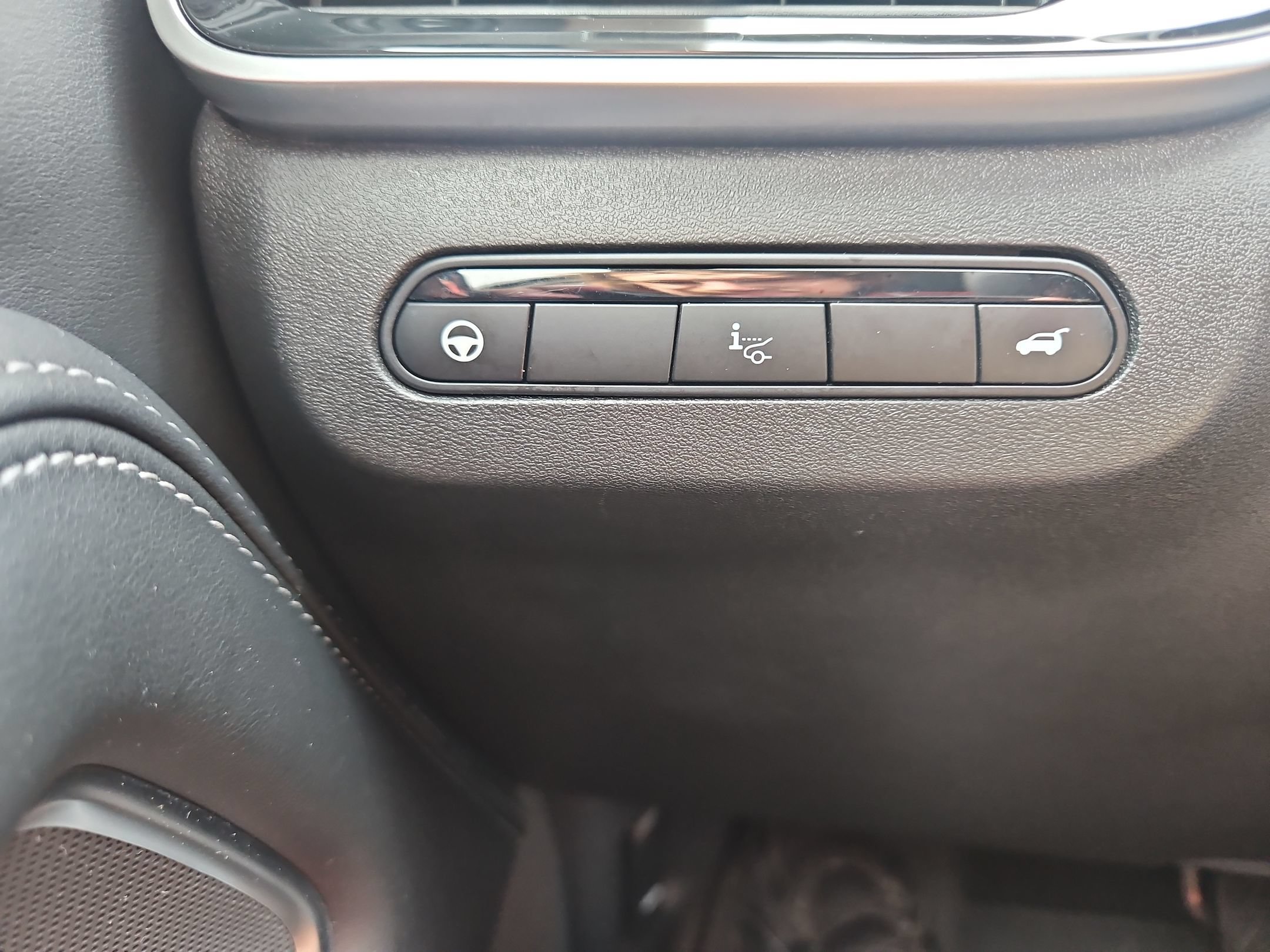 Used 2024 INFINITI QX60 Sensory w/ Vision Package AWD/4WD image 26