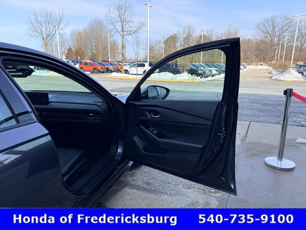 Certified 2023 Honda Accord Touring image 19