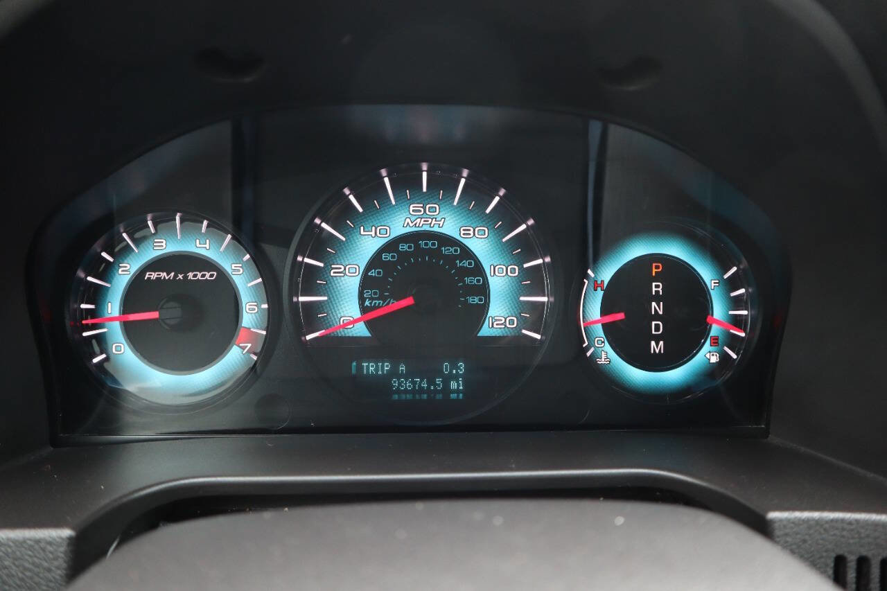 Used 2010 Ford Fusion SE image 28