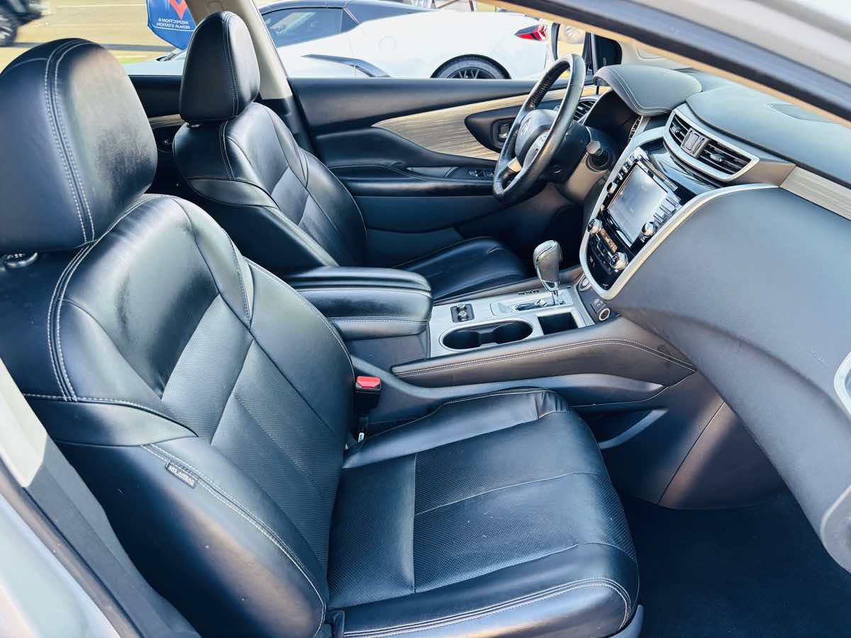 Used 2018 Nissan Murano Platinum w/ Cargo Package FWD image 15