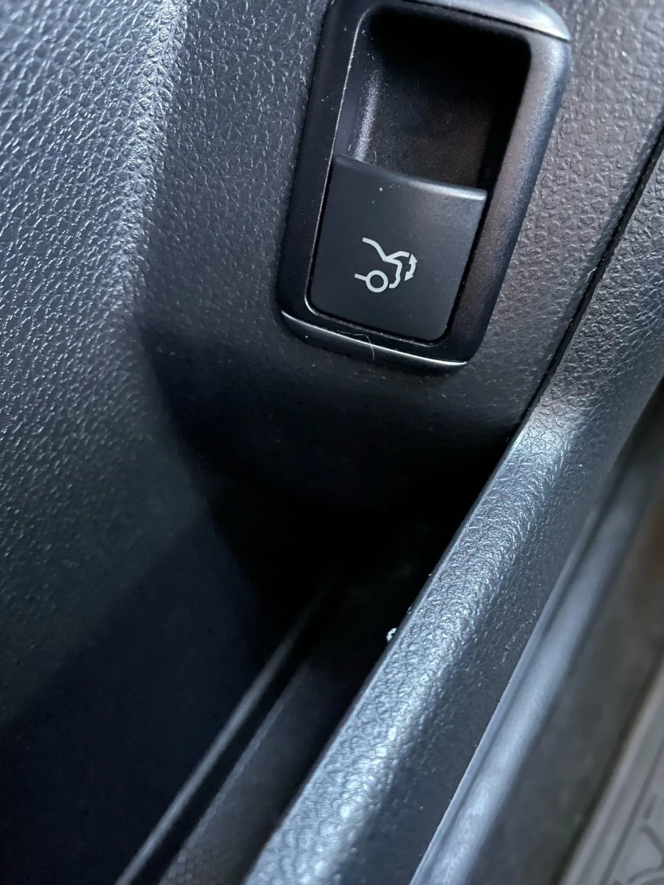 Used 2014 Mercedes-Benz GLK 350 4MATIC image 14