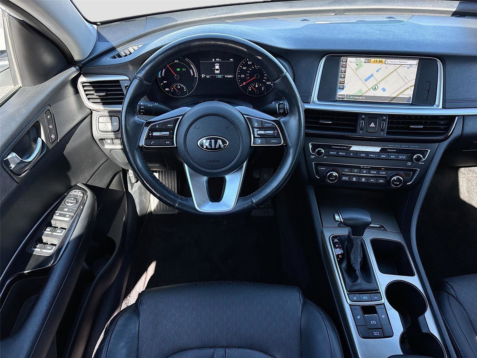 Used 2020 Kia Optima EX image 27