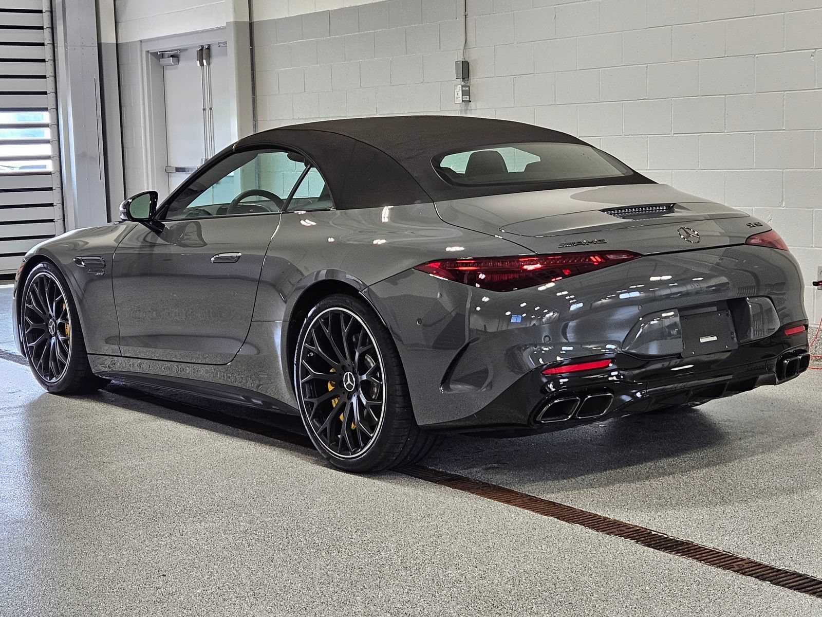 Certified 2025 Mercedes-Benz SL 63 AMG 4MATIC image 8