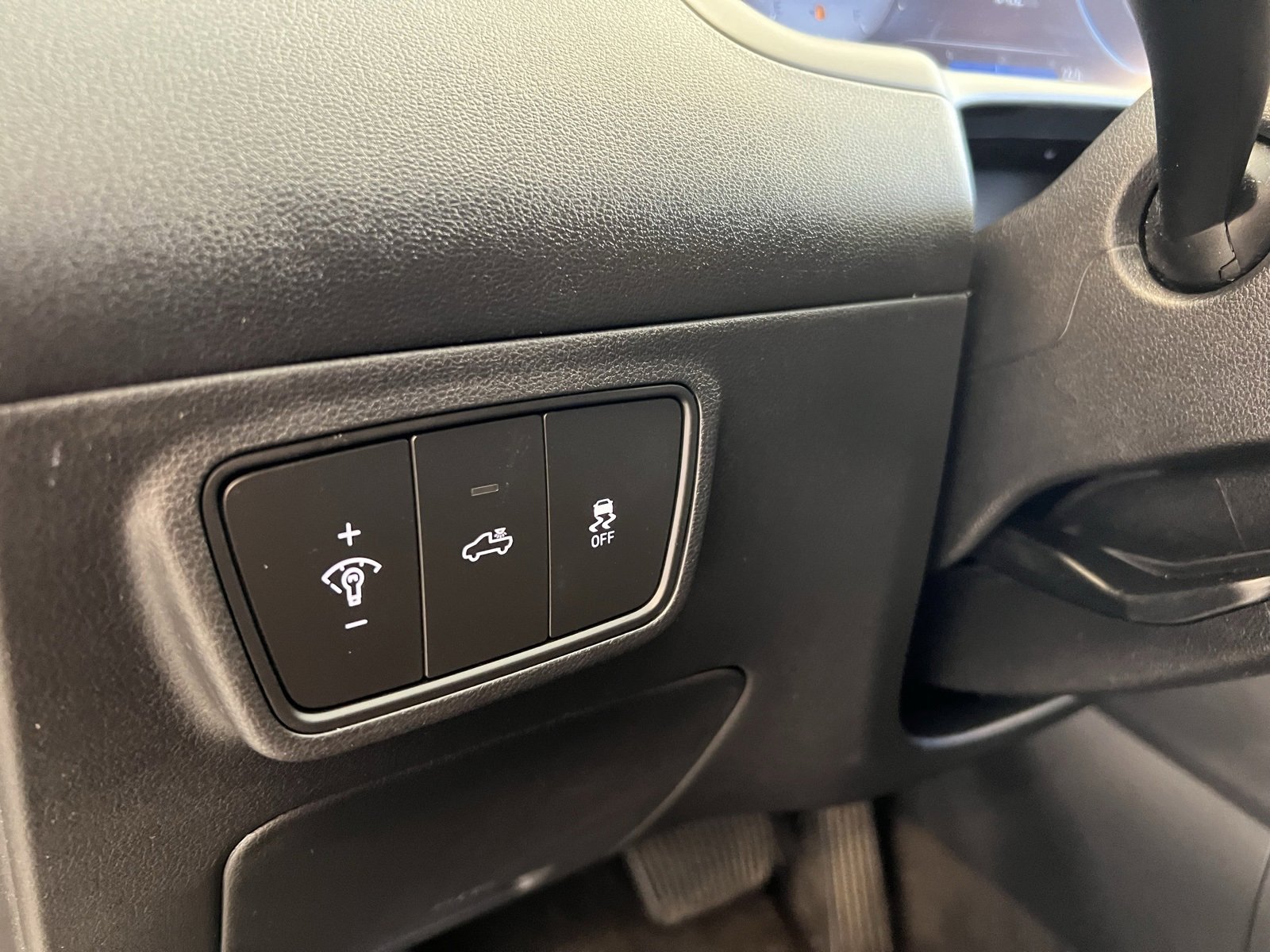 Used 2023 Hyundai Santa Cruz SEL w/ Activity Package image 29