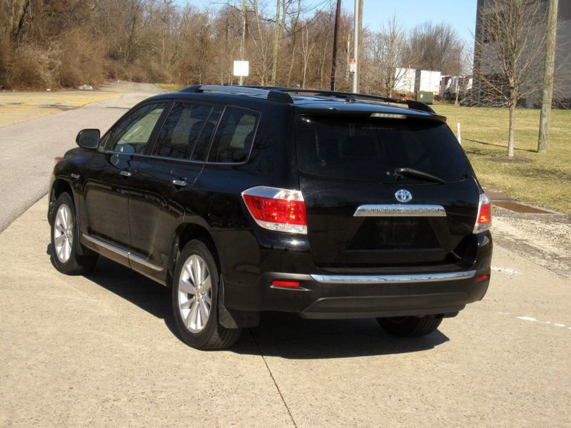 Used 2012 Toyota Highlander Limited image 8