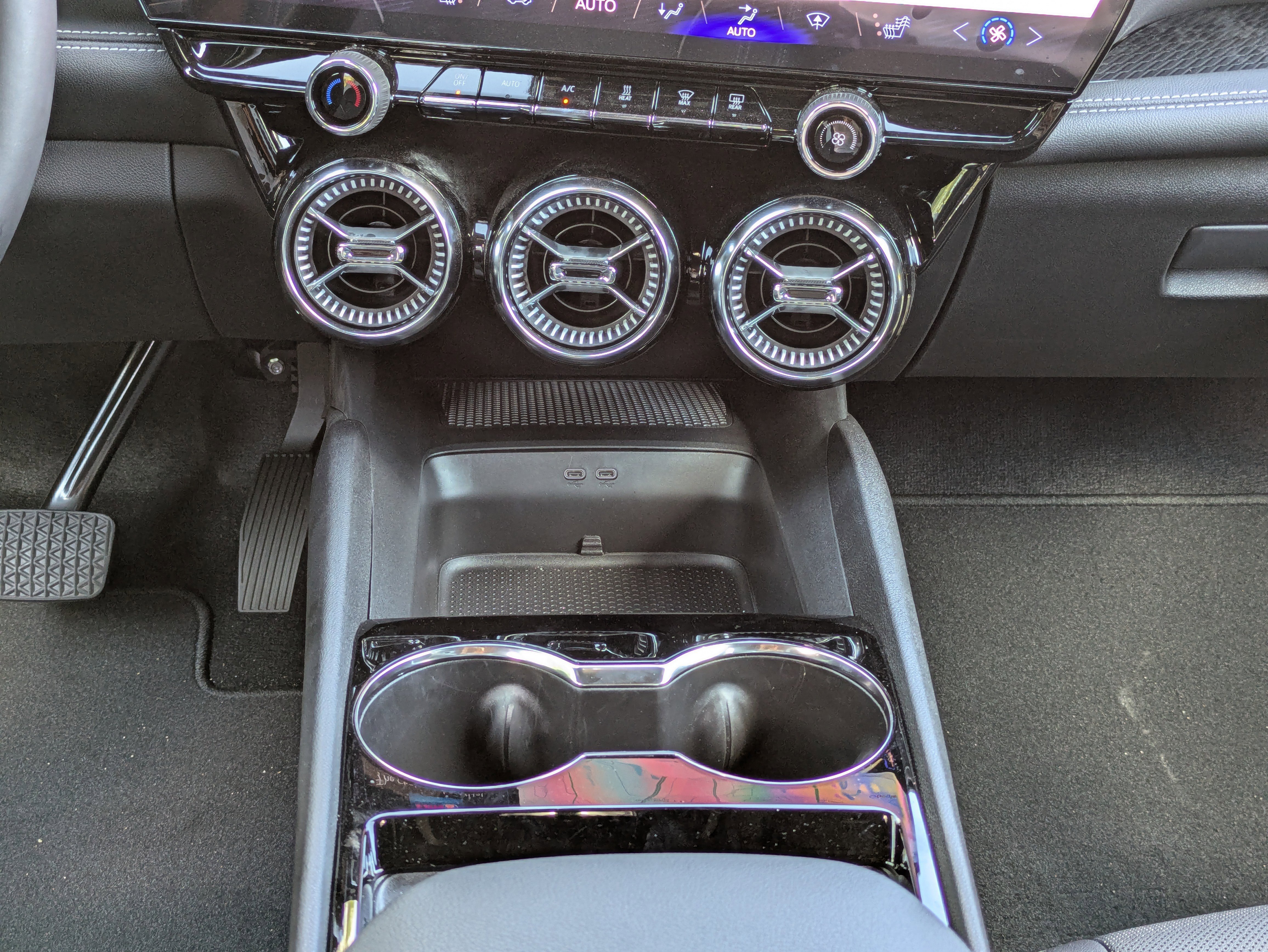 New 2025 Chevrolet Blazer EV LT image 6