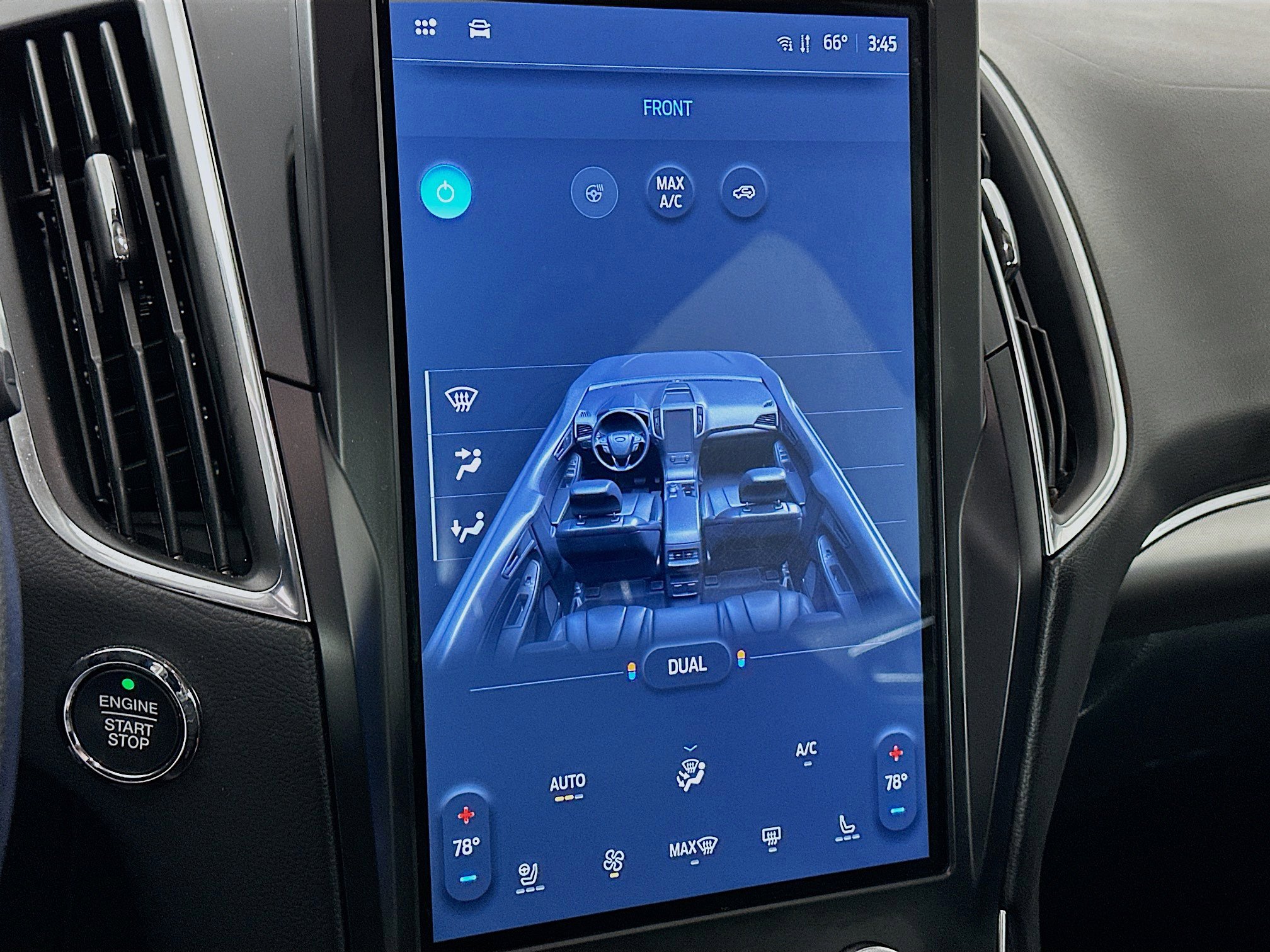 Used 2024 Ford Edge Titanium image 23