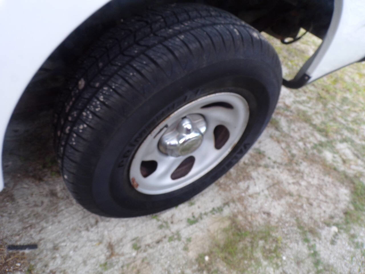 Used 2000 Ford F150 2WD Regular Cab image 16
