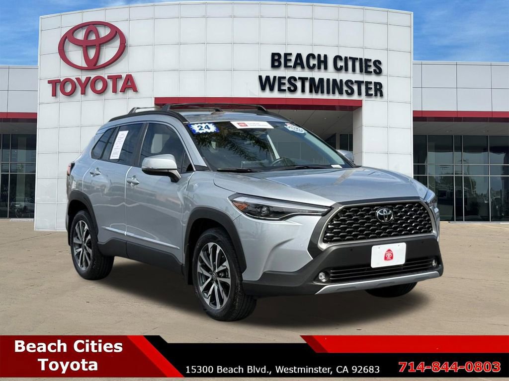 Certified 2024 Toyota Corolla Cross XLE w/ Convenience Package image 2