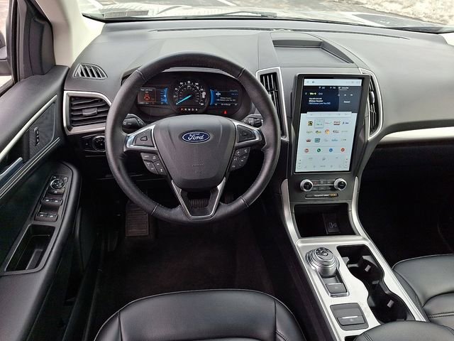 Used 2024 Ford Edge SEL image 13