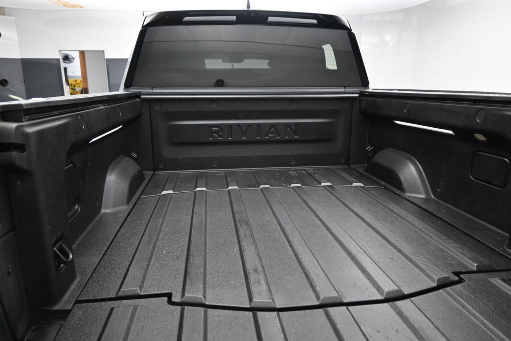 Used 2022 Rivian R1T Adventure AWD/4WD image 30