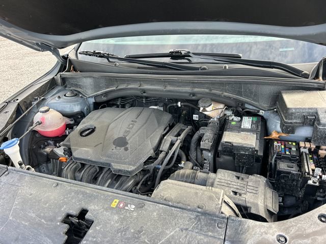 Used 2024 Kia Sorento S image 32