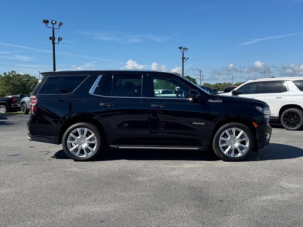 Used 2023 Chevrolet Tahoe High Country w/ Advanced Technology Package AWD/4WD image 2