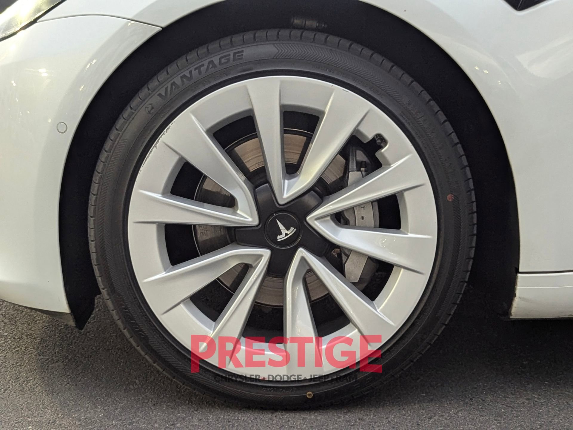 Used 2022 Tesla Model 3 Long Range image 31
