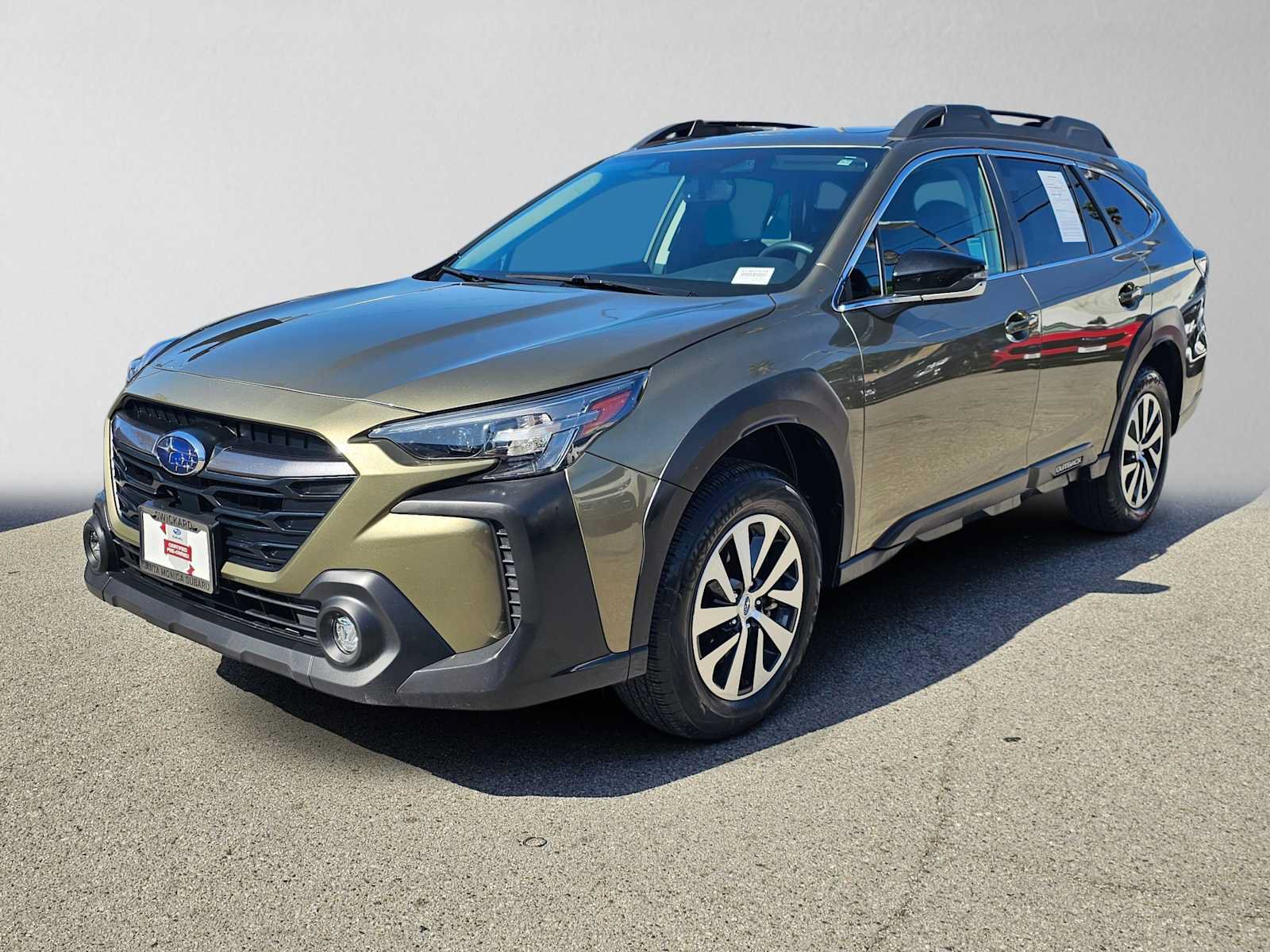 Certified 2024 Subaru Outback Premium AWD/4WD image 7