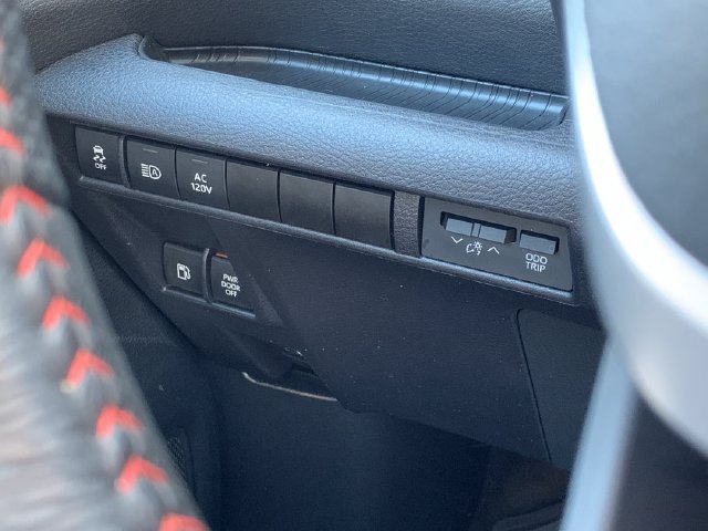 Certified 2025 Toyota Sienna XSE w/ XSE Premium Package AWD/4WD image 15