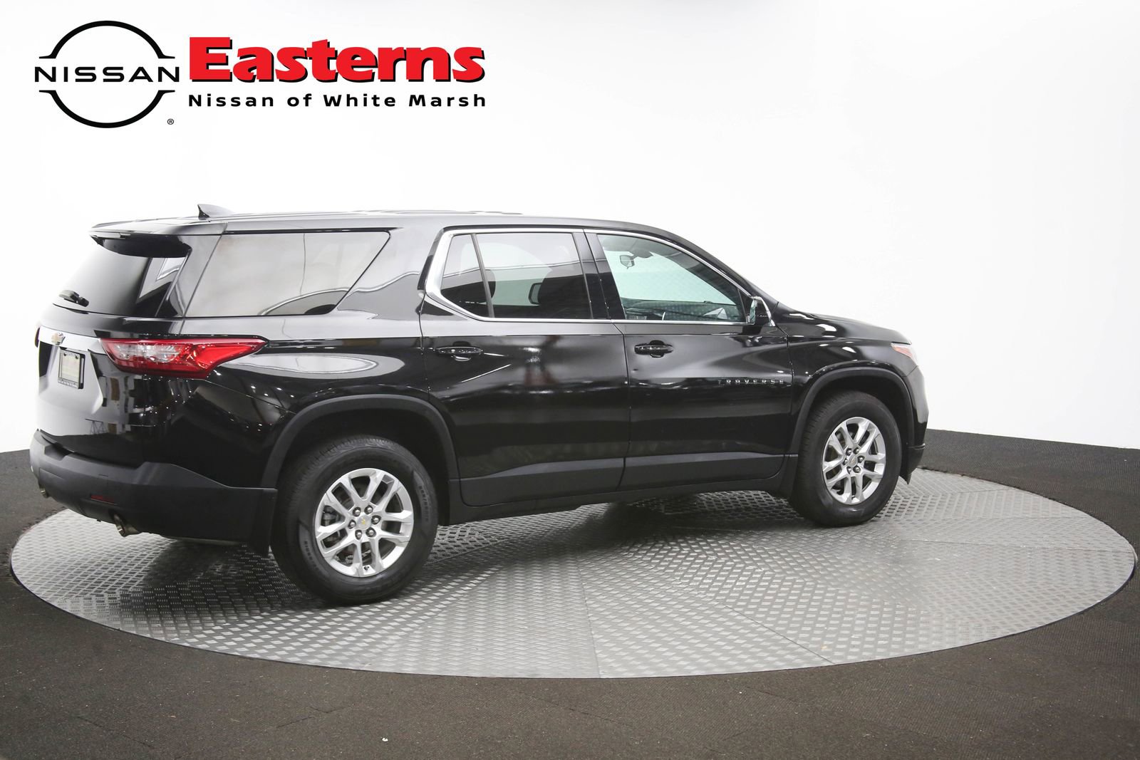 Used 2020 Chevrolet Traverse LS AWD/4WD image 43