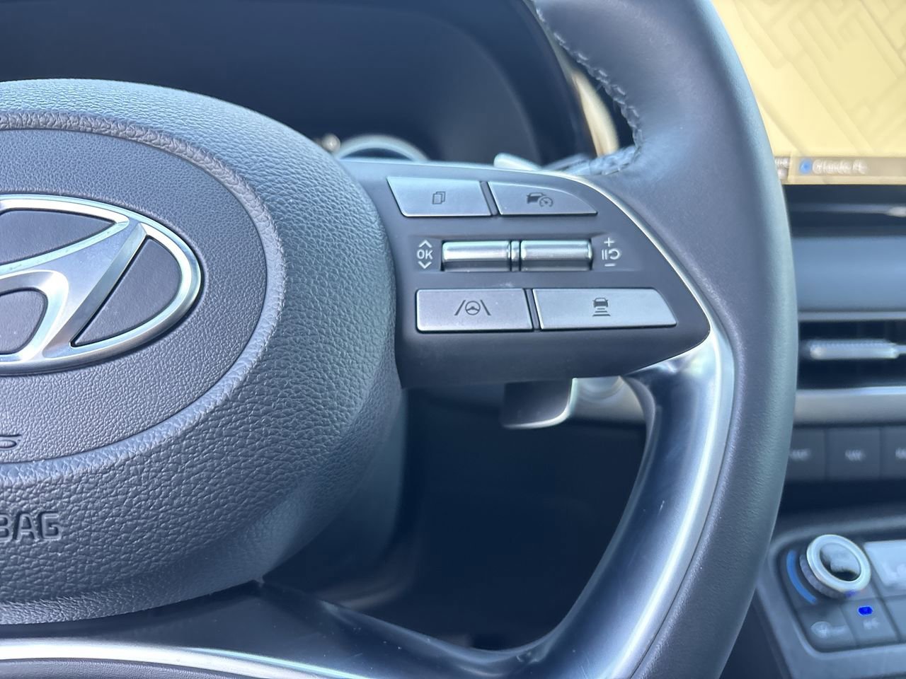 Used 2023 Hyundai Palisade Limited w/ Cargo Package image 22