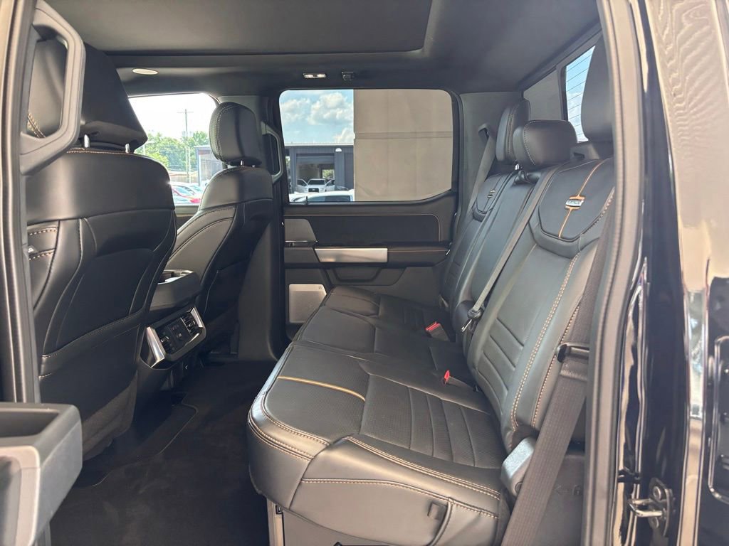 Used 2024 Ford F250 Platinum w/ FX4 Off-Road Package AWD/4WD image 12