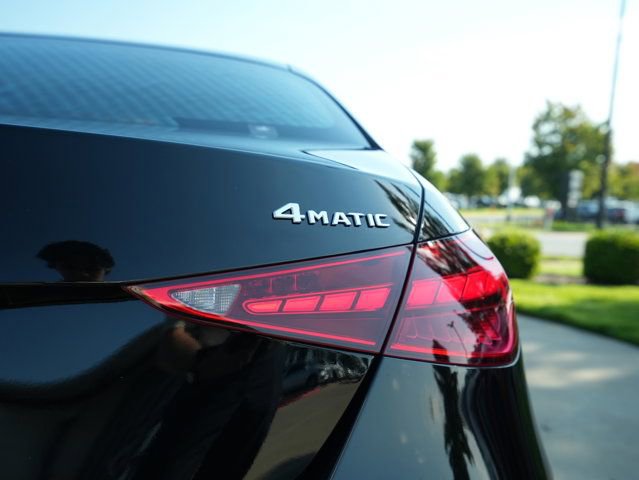 Certified 2025 Mercedes-Benz C 300 4MATIC Sedan image 16