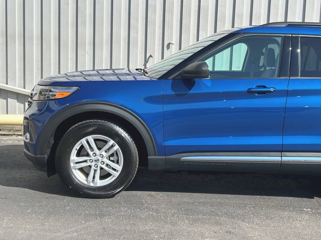 Used 2022 Ford Explorer XLT w/ Class IV Trailer Tow Package image 15