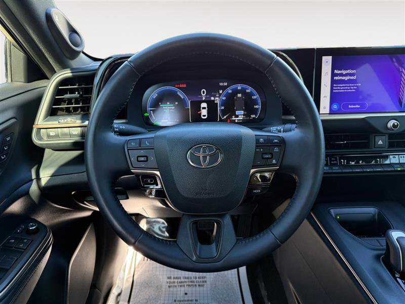 Used 2023 Toyota Crown image 13