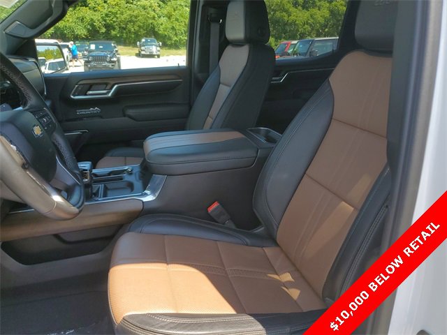 Used 2024 Chevrolet Silverado 1500 High Country image 25