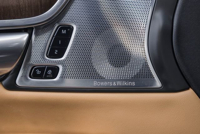 Certified 2023 Volvo S90 B6 Ultimate w/ Protection Package image 39