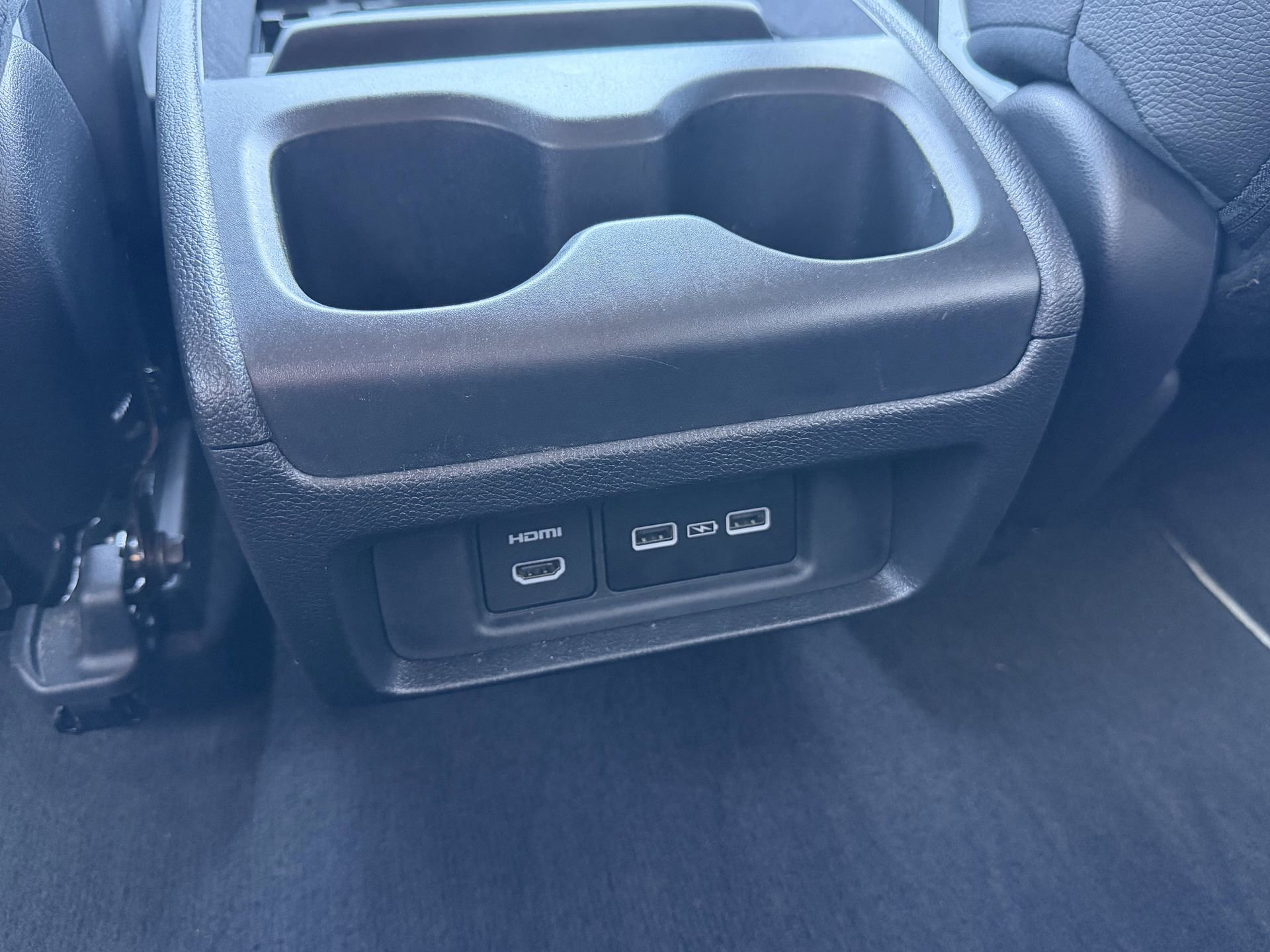 Used 2022 Honda Odyssey Elite image 23