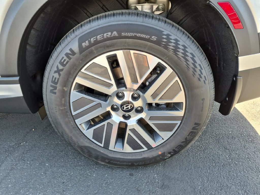 New 2027 Hyundai Palisade SEL Premium FWD image 11