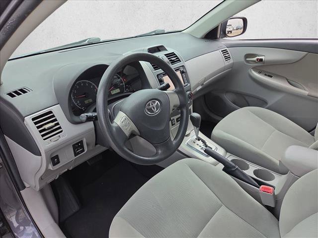 Used 2013 Toyota Corolla LE FWD image 10
