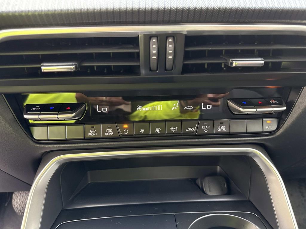 New 2026 MAZDA CX-90 3.3 Turbo w/ Select Package image 31