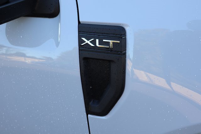 New 2025 Ford Maverick XLT w/ Equipment Group 302A image 19