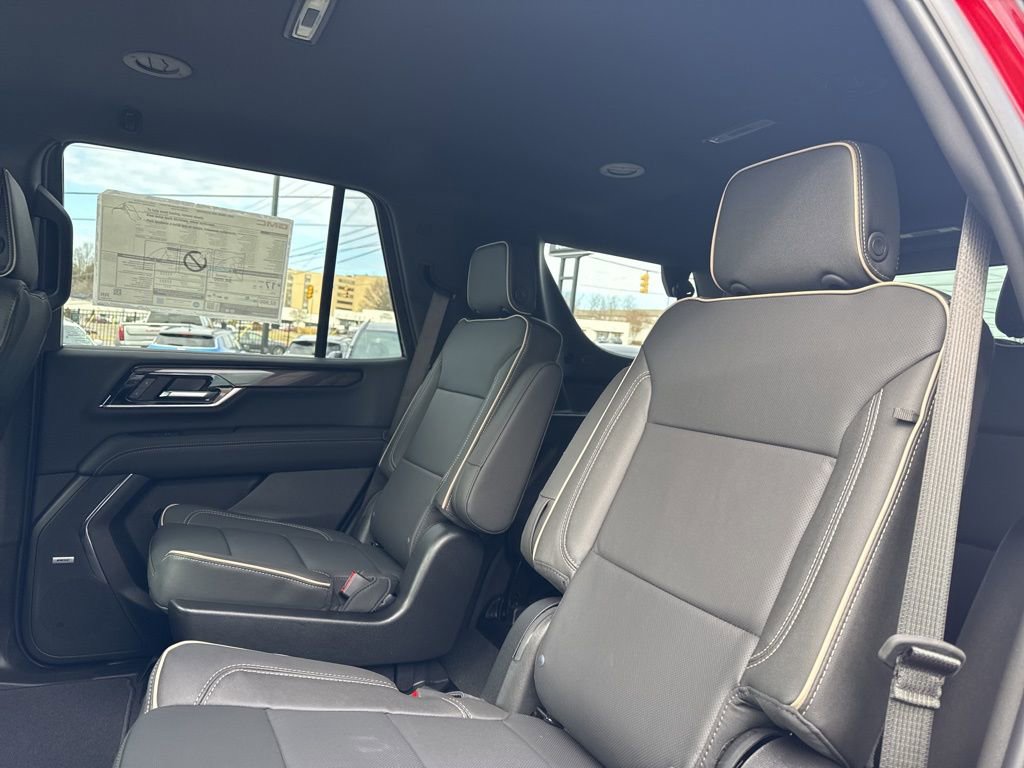 New 2026 GMC Yukon Elevation image 30