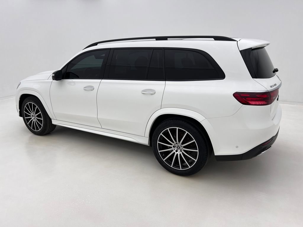 Used 2025 Mercedes-Benz GLS 450 4MATIC image 14